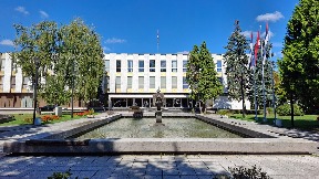 Dojava o bombi uoči sednice